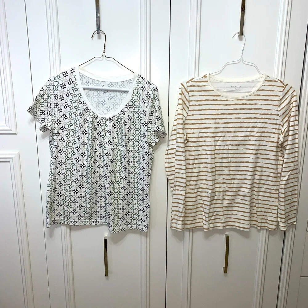 Kim Rogers set 2 ivory cotton print tees Medium